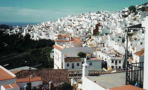 Blick auf die Bergstadt Torrox