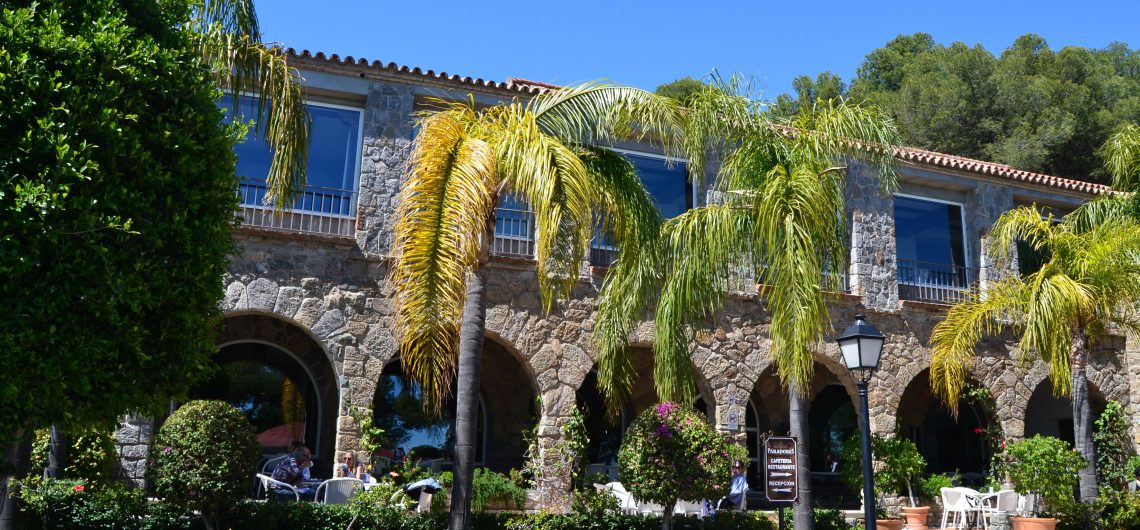 Aussenanlage des Parador Gibralfaro