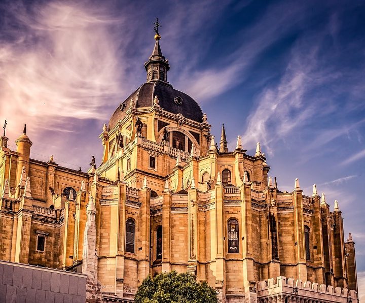 Katedrale La Almudena, Madrid